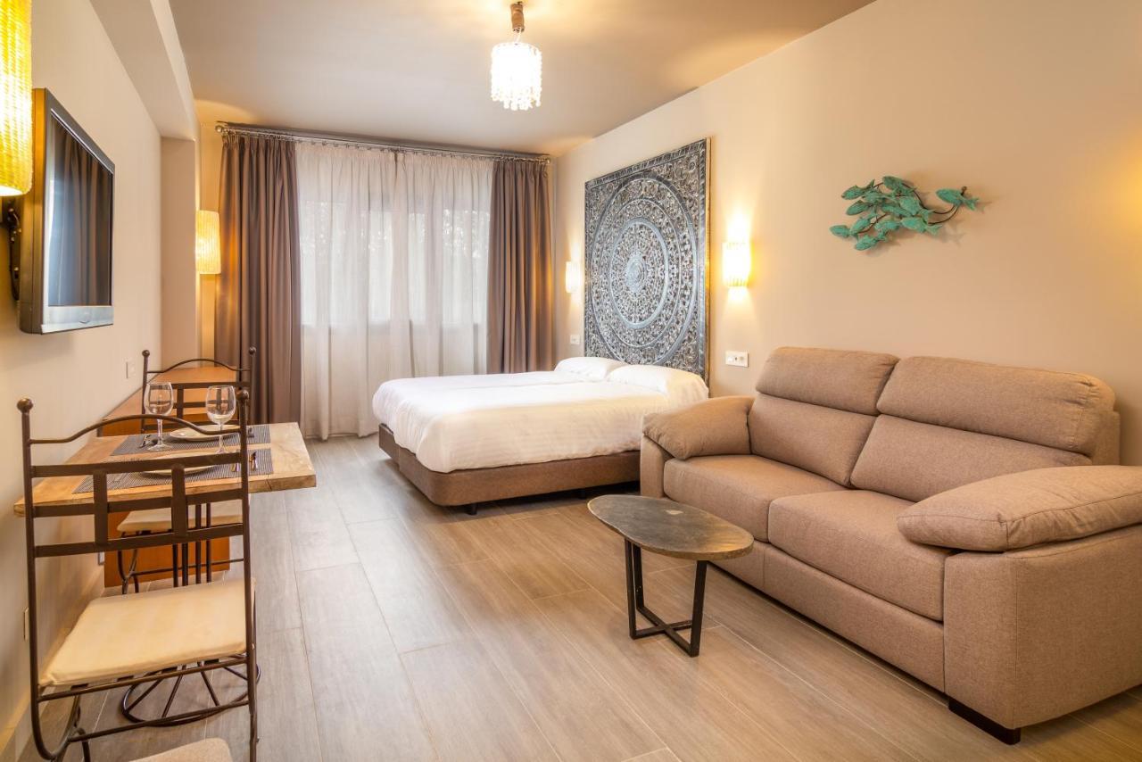 Apartamentos Sevilla Este By Qhotels Екстер'єр фото